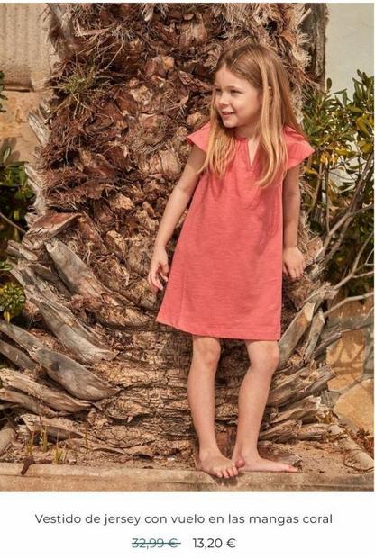 Oferta de Vestido de jersey con vuelo en las mangas coral  32,99 € 13,20 €   por 32,99€ en Gocco