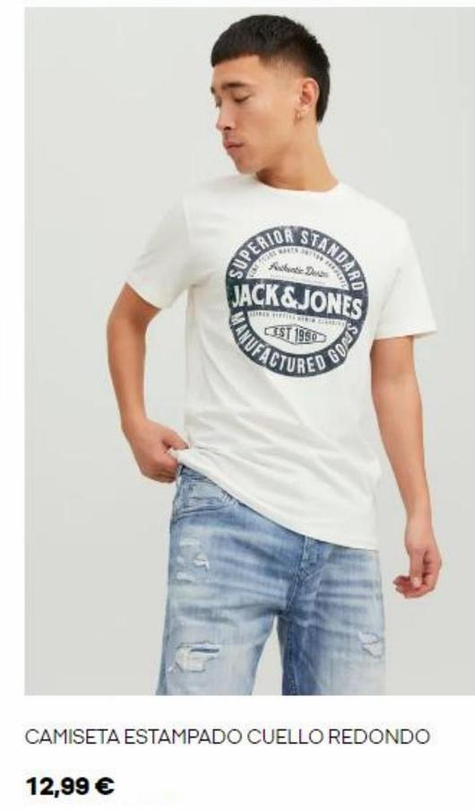 Oferta de Camiseta estampado cuello redondo  por 12,99€ en Jack & Jones