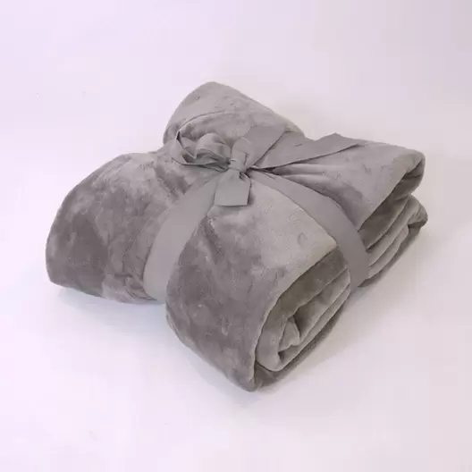 Oferta de Manta coralina alpes gris por 41,9€ en 10xDIEZ