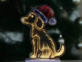 Oferta de Lámpara de neón perro con gorro navideño por 10€ en Ale-Hop