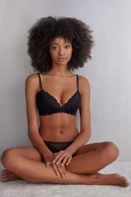 Oferta de Sujetador Triangular Tiziana Pretty Flowers por 35,9€ en Intimissimi
