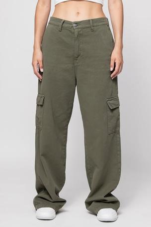 Oferta de Pantalón Cargo Wide Leg Army por 59,9€ en Kaotiko