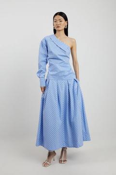 Oferta de Stripe Woven Prom Midi Skirt por 126,75€ en Karen Millen
