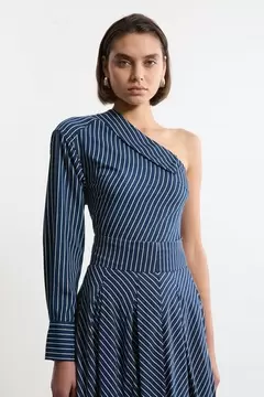 Oferta de Asymmetric Twill Striped Woven Long Sleeved Shirt por 69€ en Karen Millen