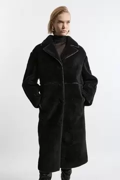 Oferta de Faux Fur Pu Trim Longline Coat por 259€ en Karen Millen