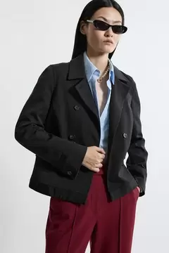 Oferta de Compact Stretch Collared Double Breasted Grosgrain Blazer Jacket por 238€ en Karen Millen