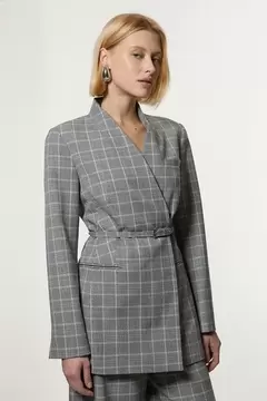 Oferta de Grey Check Tailored Collarless Belted Blazer por 325€ en Karen Millen