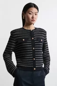 Oferta de Textured Military Trim Knit Jacket por 155€ en Karen Millen