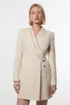 Oferta de Soft Structured Tailored Wrap Blazer Dress por 227,5€ en Karen Millen