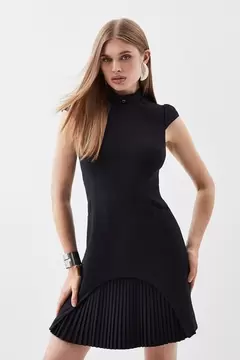 Oferta de Military Tailored Mini Dress por 171,5€ en Karen Millen