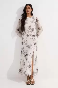 Oferta de Sheer Viscose Georgette Sketchy Floral Woven Cowl Back Maxi por 141€ en Karen Millen