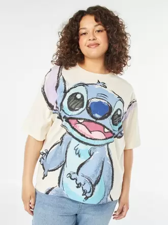 Oferta de Camiseta ancha 'Stitch' por 15€ en Kiabi