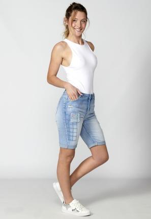 Oferta de Blue jeans shorts with removable chain for Woman por 39,99€ en Koröshi