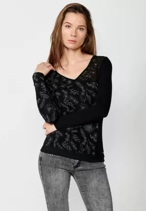 Oferta de Women's Black Floral Print Front Button Detail Round Neck Long Sleeve T-Shirt por 39,99€ en Koröshi