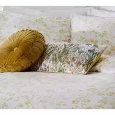 Oferta de Cojín Harvest ocre por 78,75€ en Laura Ashley