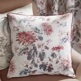 Oferta de Cojín Maryam rojo carmesí por 62,25€ en Laura Ashley