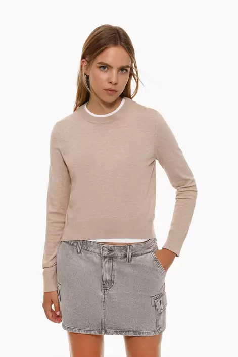 Oferta de Jersey cropped suave por 9,99€ en Lefties