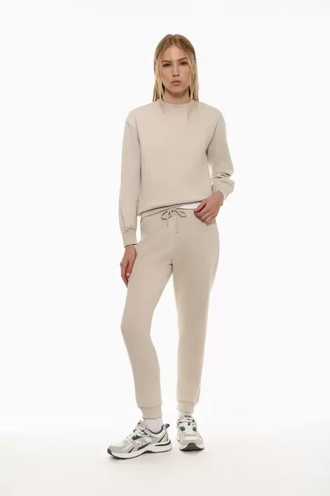 Oferta de Pantalón de chándal por 7,99€ en Lefties