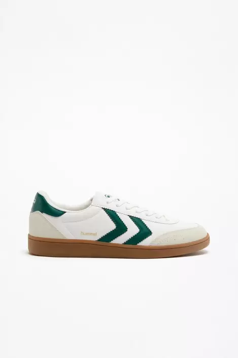 Oferta de Zapatilla retro Hummel por 25,99€ en Lefties