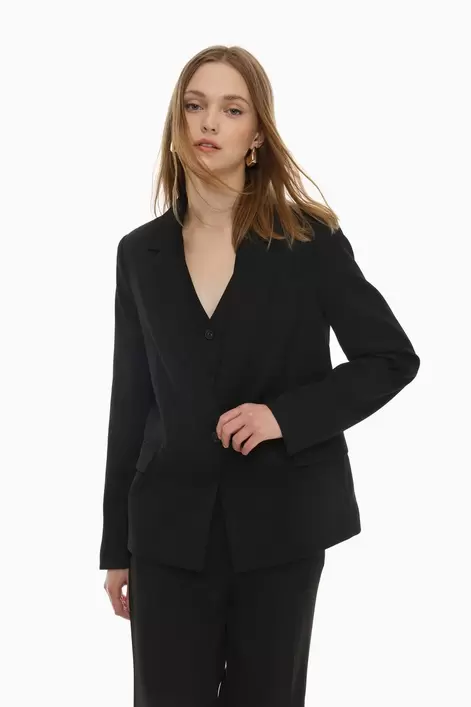 Oferta de Blazer básica por 19,99€ en Lefties