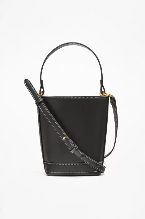 Oferta de Bolso saco liso por 17,99€ en Lefties