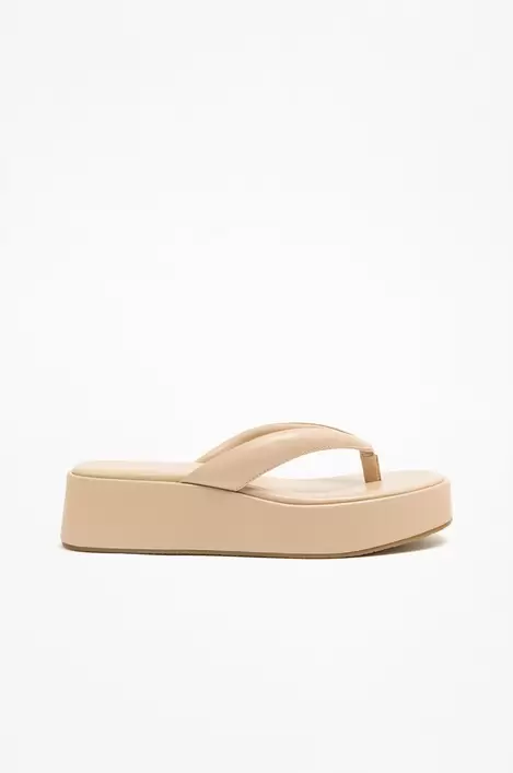 Oferta de Sandalia tira por 19,99€ en Lefties