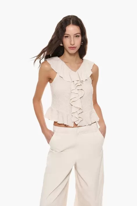 Oferta de Camiseta volantes por 7,99€ en Lefties