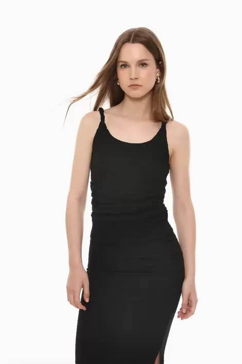 Oferta de Top textura fruncidos por 9,99€ en Lefties