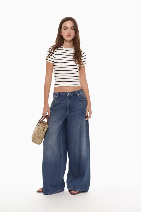 Oferta de Jeans baggy por 22,99€ en Lefties