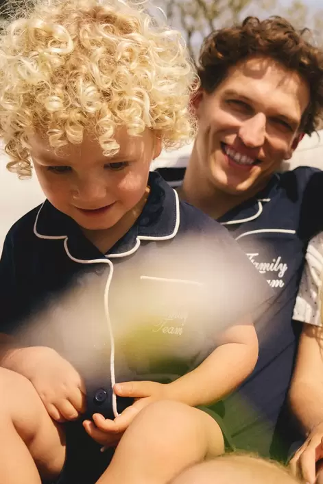 Oferta de Hombre | Pijama Family Team por 17,99€ en Lefties