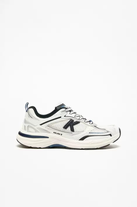 Oferta de Zapatilla deportiva Kelme por 32,99€ en Lefties