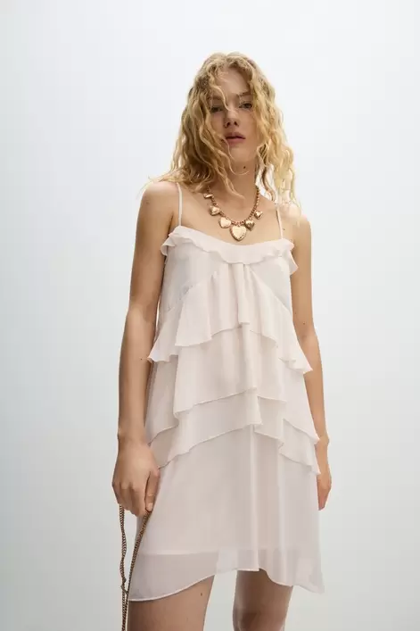Oferta de Vestido corto volantes por 19,99€ en Lefties