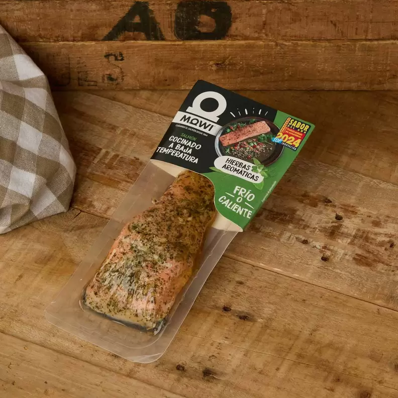 Oferta de Salmó cuinat a baixa temperatura amb herbes Mowi 125g por 5,99€ en Ametller Origen