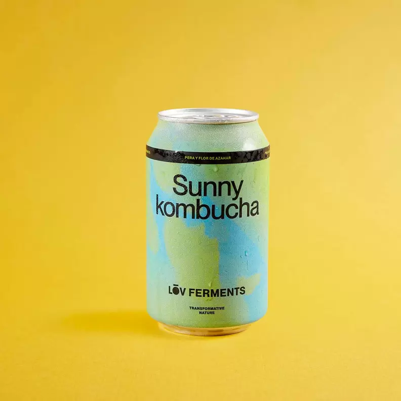 Oferta de Kombutxa ecològica Sunny Lov Ferments 330ml por 2,69€ en Ametller Origen