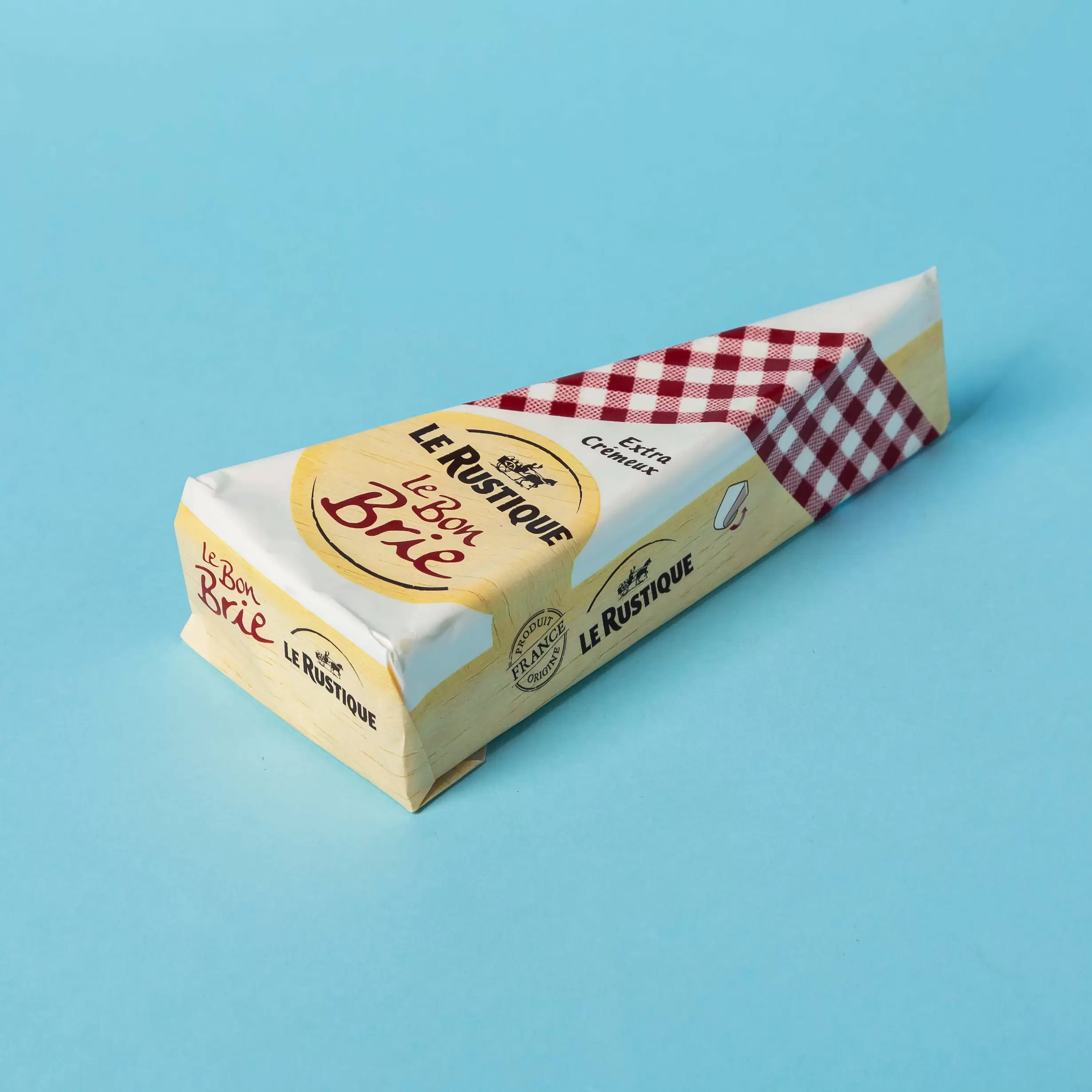 Oferta de Formatge Brie Le Rustic 200g por 2,49€ en Ametller Origen