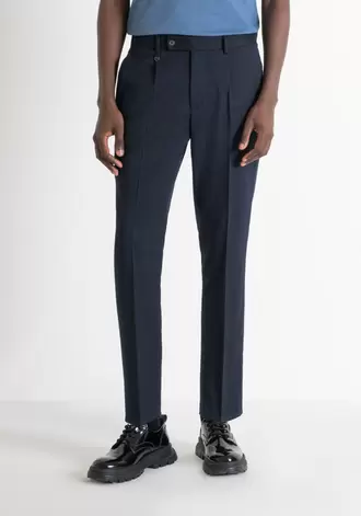 Oferta de Pantalones «luis» Regular Fit De Viscosa Elástica Con Micropatrones por 49,5€ en Antony Morato