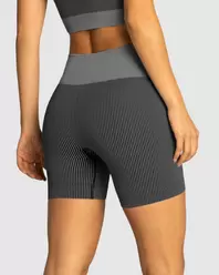 Oferta de Seamless sculpting active biker short por 46€ en Leonisa