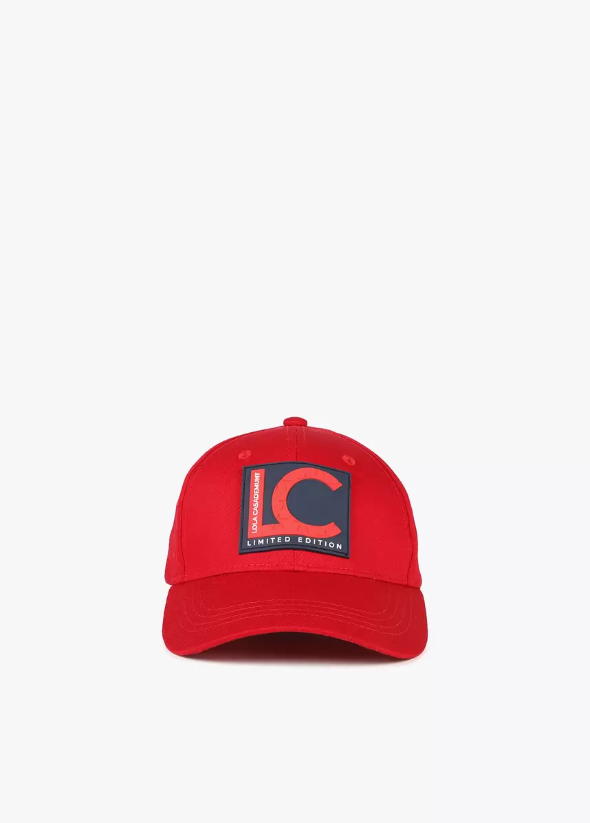 Oferta de Gorra Lola Casademunt y Amercian Magic por 39,95€ en Lola Casademunt