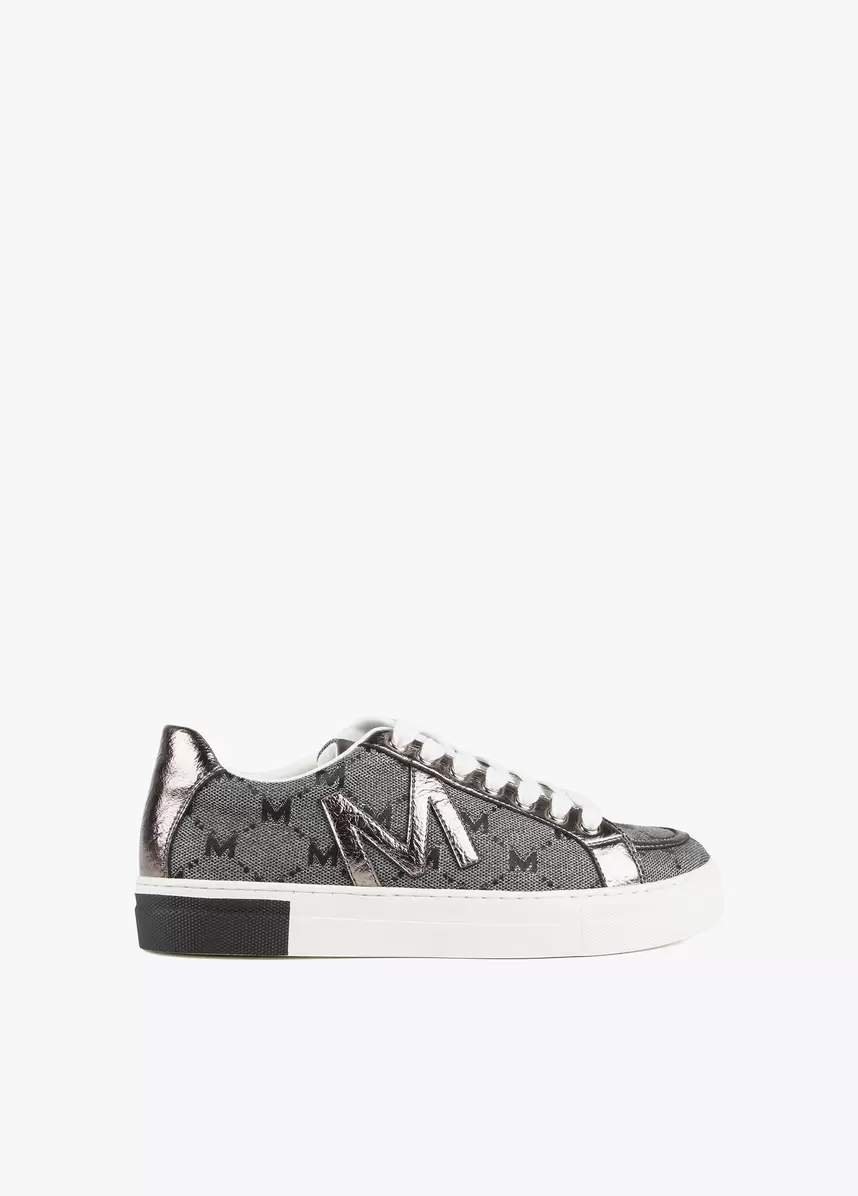 Oferta de Zapatillas sneakers color gris por 119€ en Lola Casademunt