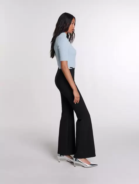 Oferta de Pantalón con detalle de pedrería por 175€ en Maje