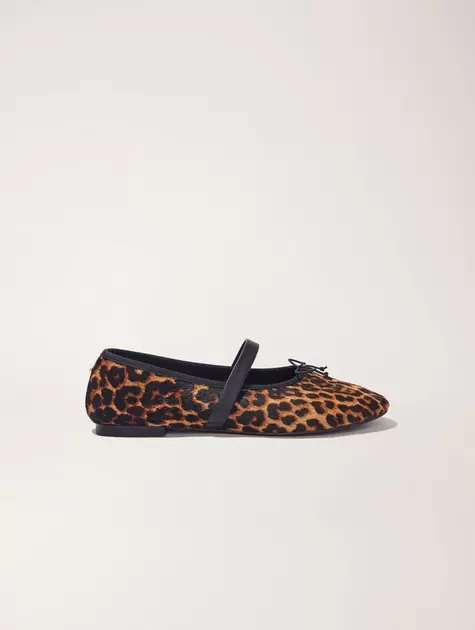 Oferta de Bailarina de piel con efecto leopardo por 192,5€ en Maje
