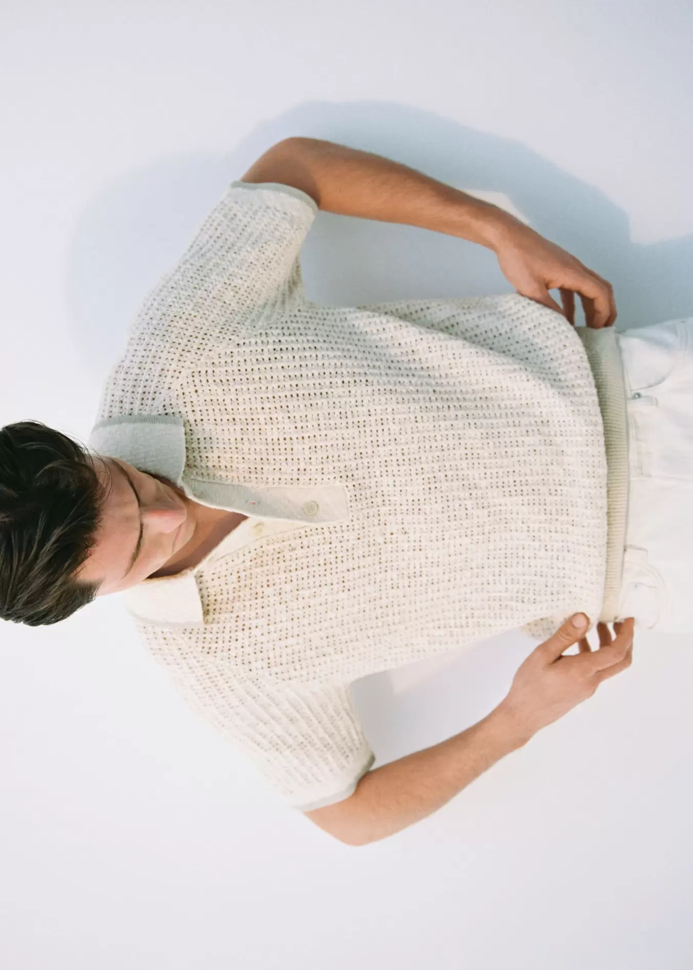 Oferta de Polo punto calado algodón por 35,99€ en MANGO