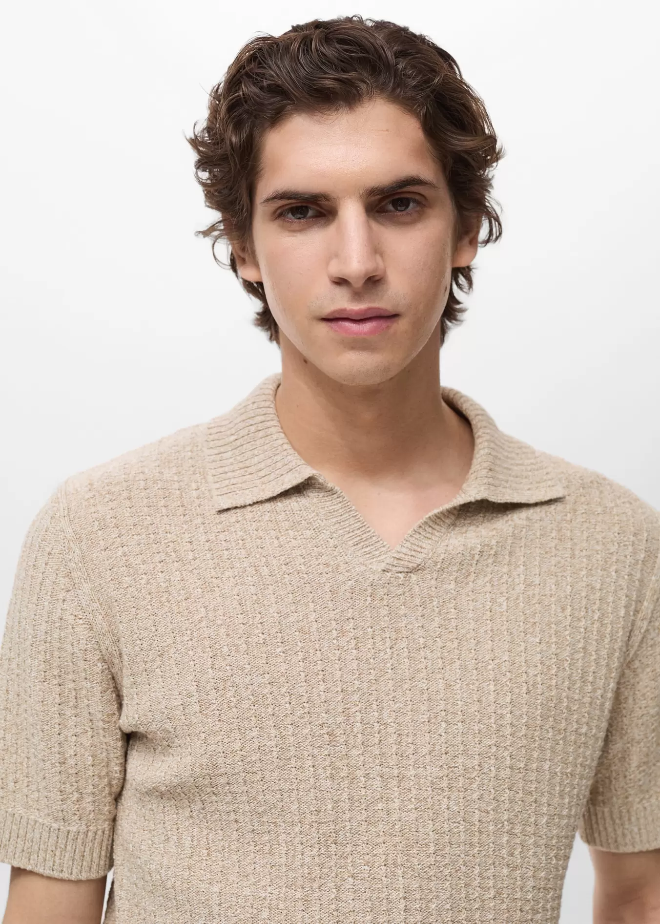 Oferta de Polo algodón punto estructura por 35,99€ en MANGO Man