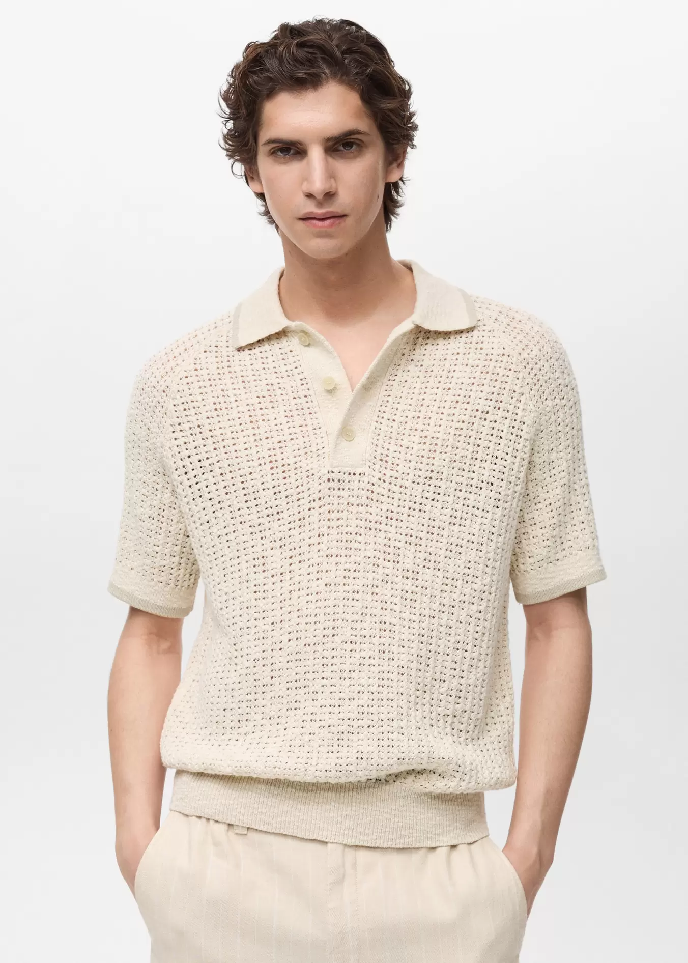 Oferta de Polo punto calado algodón por 35,99€ en MANGO Man
