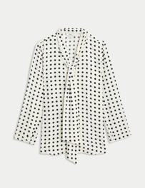 Oferta de Blusa de topos con cuello fular por 46€ en Marks & Spencer