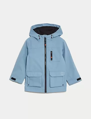 Oferta de Chaqueta con capucha Stormwear™ (2-8 años) por 55€ en Marks & Spencer