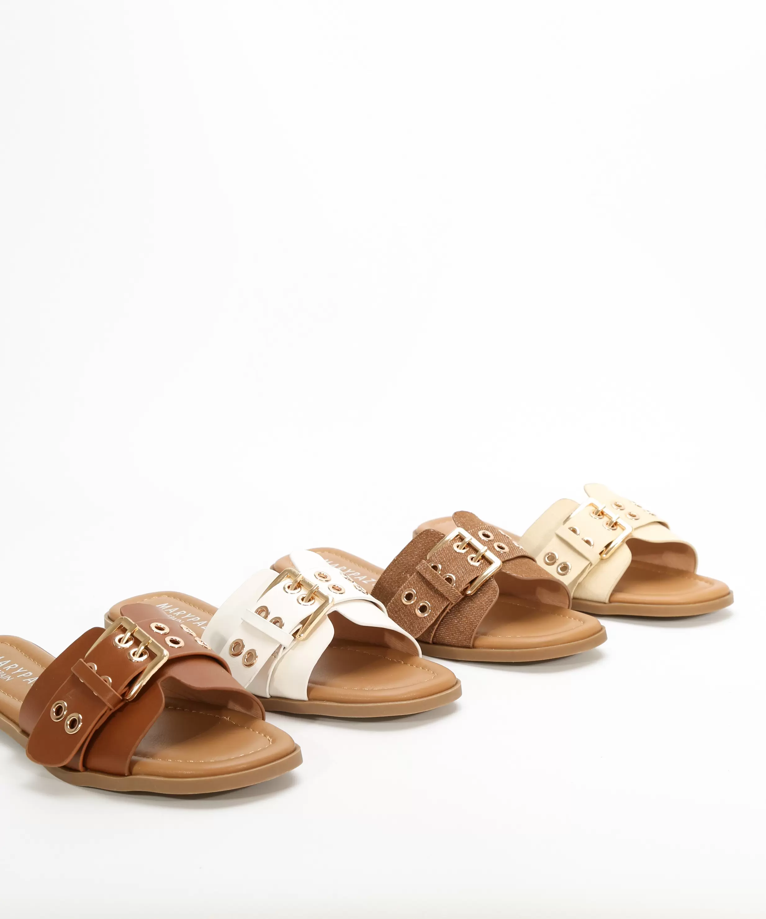 Oferta de Sandalias planas hebilla por 25,99€ en MARYPAZ