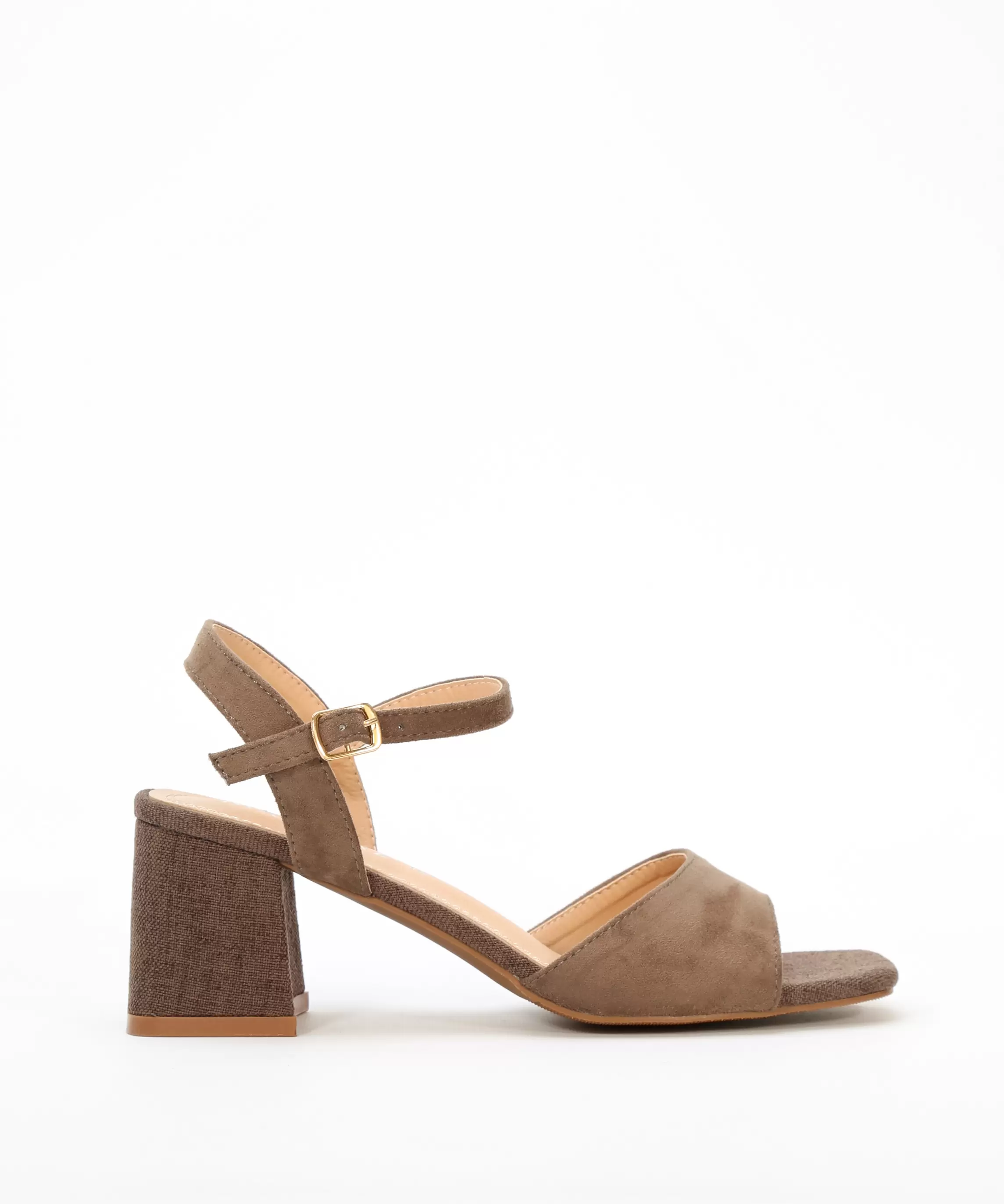 Oferta de Sandalias tacón punta cuadrada por 29,99€ en MARYPAZ