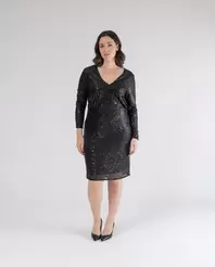 Oferta de VESTIDO LENTEJUELAS CON ESCOTE CRUZADONEGRO por 89,99€ en October