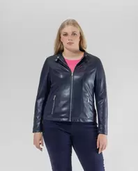 Oferta de CAZADORA EFECTO PIEL CON TEJIDO ELÁSTICO EN LOS COSTADOS AZUL OSCURO por 79,99€ en October